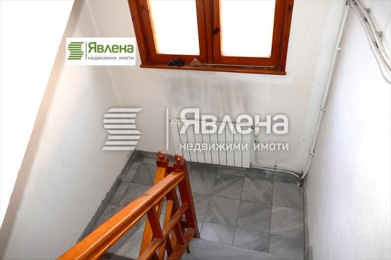 Продава 3-СТАЕН, гр. Кърджали, Резбарци, снимка 9 - Aпартаменти - 49320691