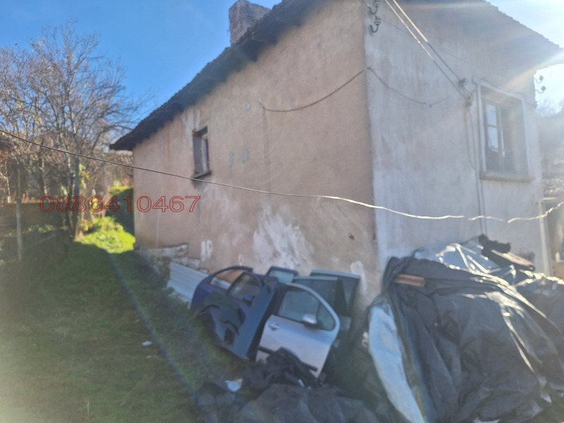 Продава КЪЩА, гр. Монтана, Мала Кутловица, снимка 2 - Къщи - 52851149
