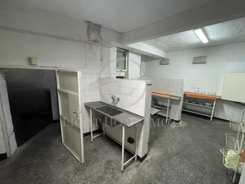 Продаја  Бар; кафић Пловдив , Каршијака , 150 м2 | 30946498 - слика [3]