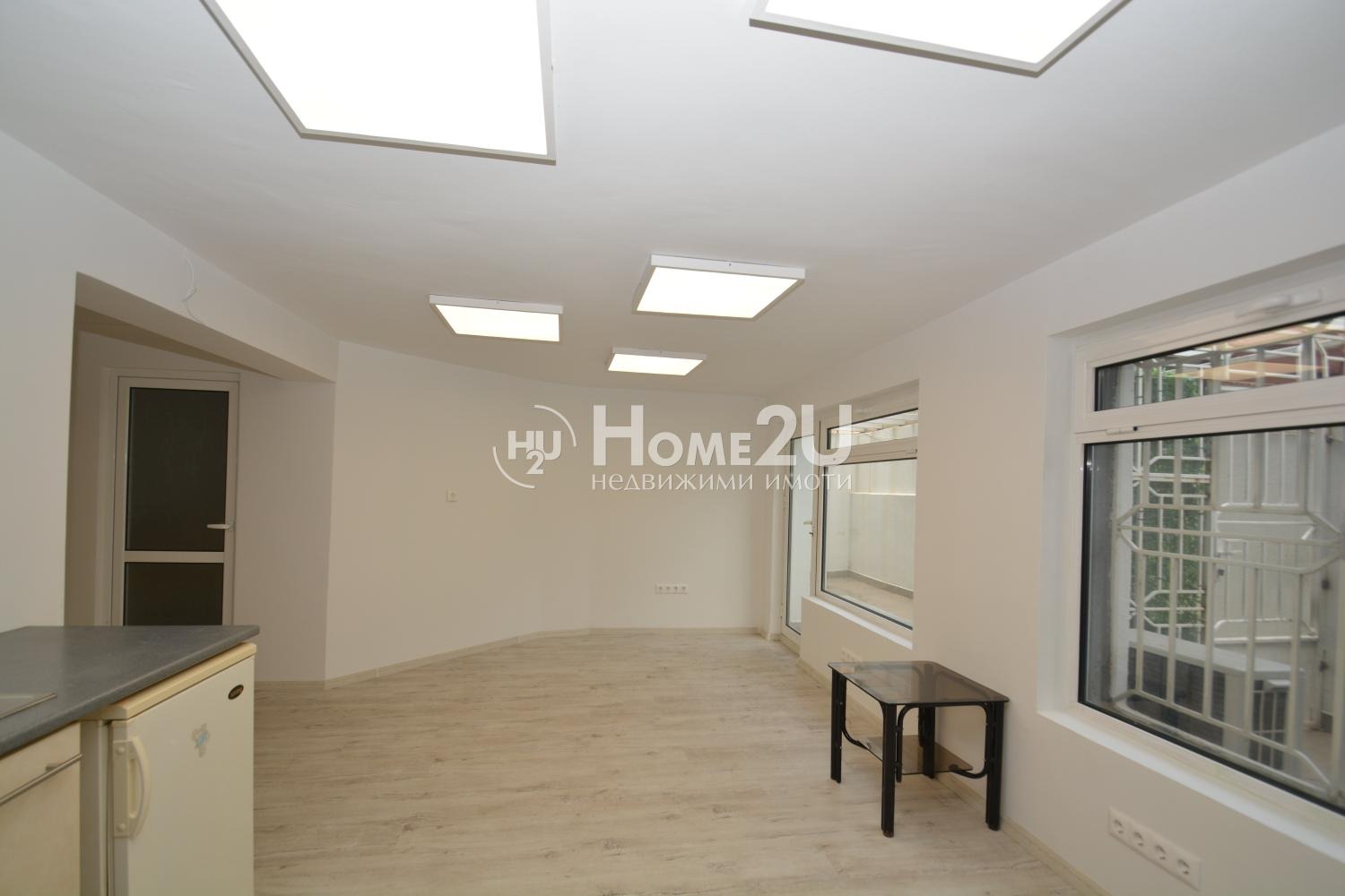 Продава ОФИС, гр. Варна, Колхозен пазар, снимка 5 - Офиси - 54685876