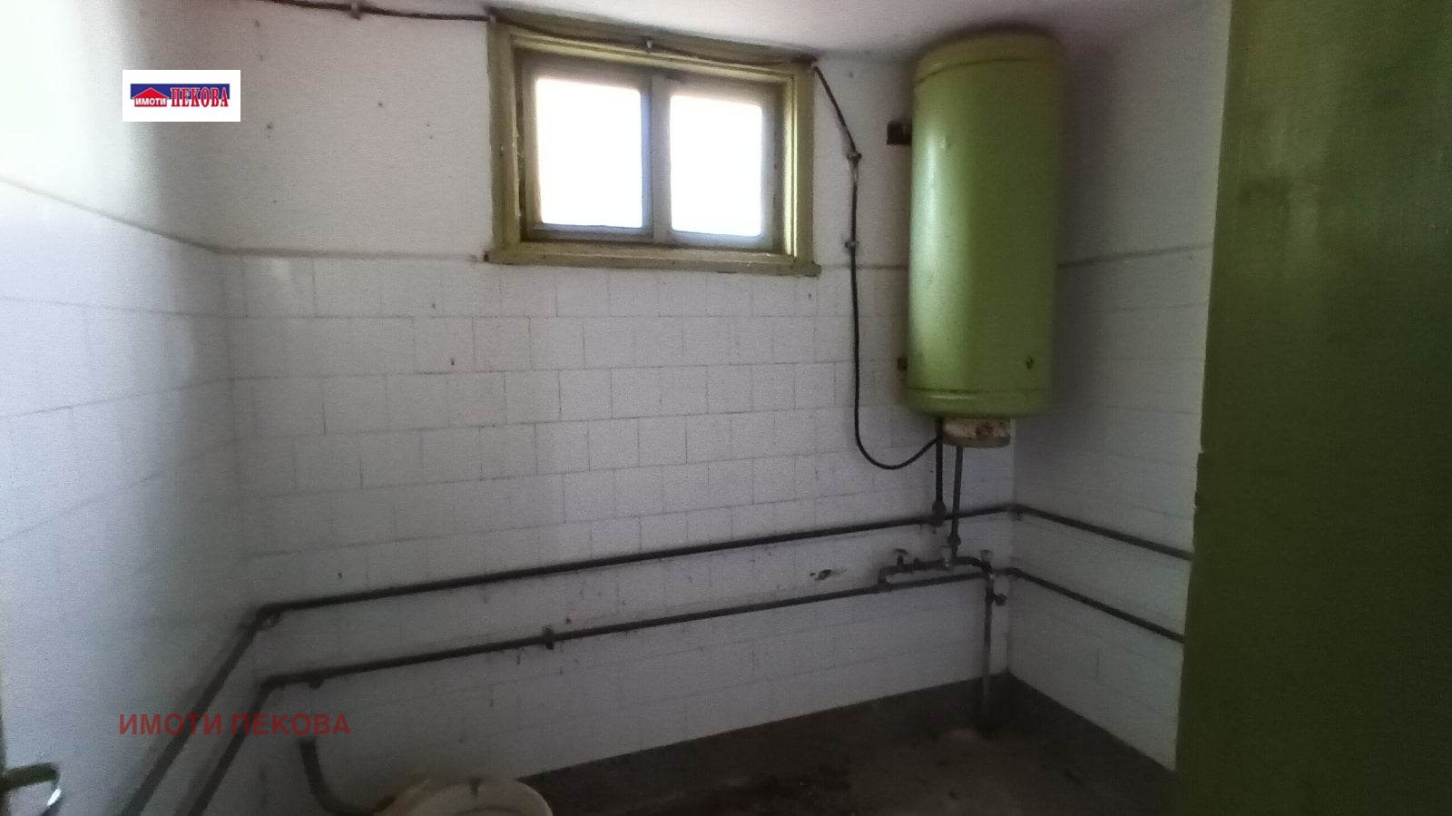 Продава КЪЩА, гр. Брегово, област Видин, снимка 7 - Къщи - 54708080