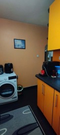 Продава 4-СТАЕН, град Шумен, Болницата • 150000 € / 293374.50 лв. • 71229609 7