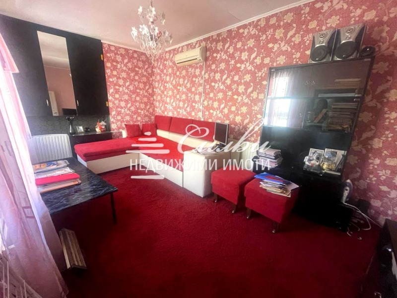 Продава ЕТАЖ ОТ КЪЩА в град Шумен, Център - 60 кв.м / 78 000 € » 152 554.74 лв., НЕДВИЖИМИ ИМОТИ СИЛВИ
