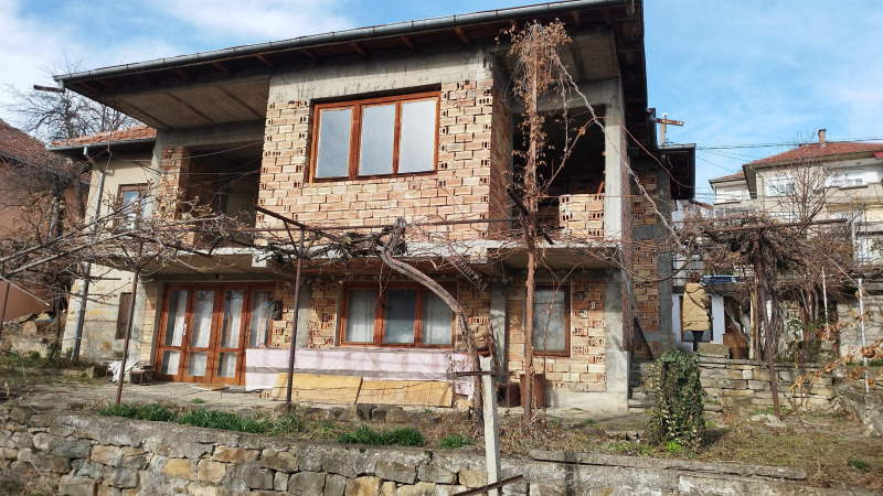 Продава КЪЩА в град Велико Търново, Акация - 300 кв.м / 260 000 € » 508 515.80 лв., ИМОТИ ТЪРНОВГРАД