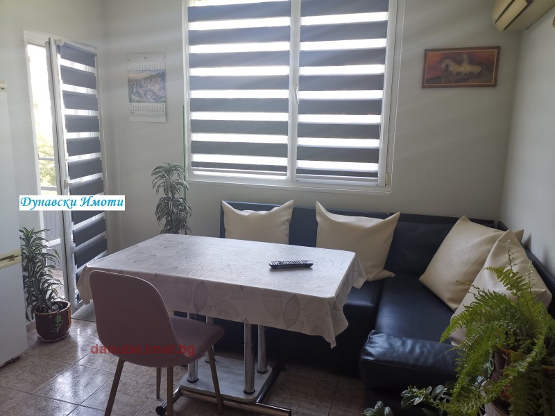 Продава 2-СТАЕН, гр. Русе, Здравец Изток, снимка 2 - Апартаменти - 52739490