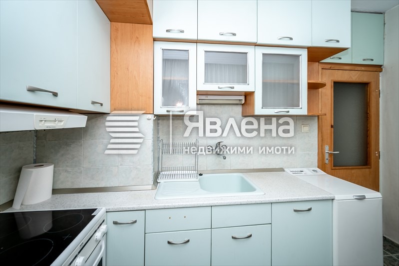 Продава 2-СТАЕН, гр. София, Надежда 4