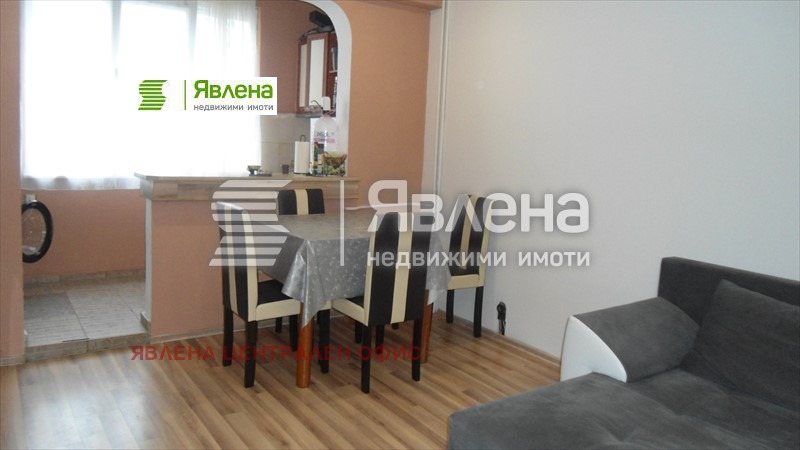 Продава 3-СТАЕН, гр. Перник, Изток, снимка 3 - Aпартаменти - 47298461