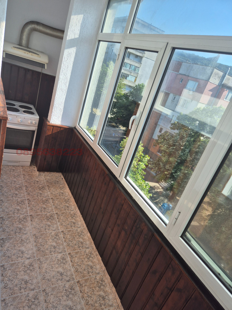 Продава  4-стаен град Шумен , Център , 120 кв.м | 87835309 - изображение [9]