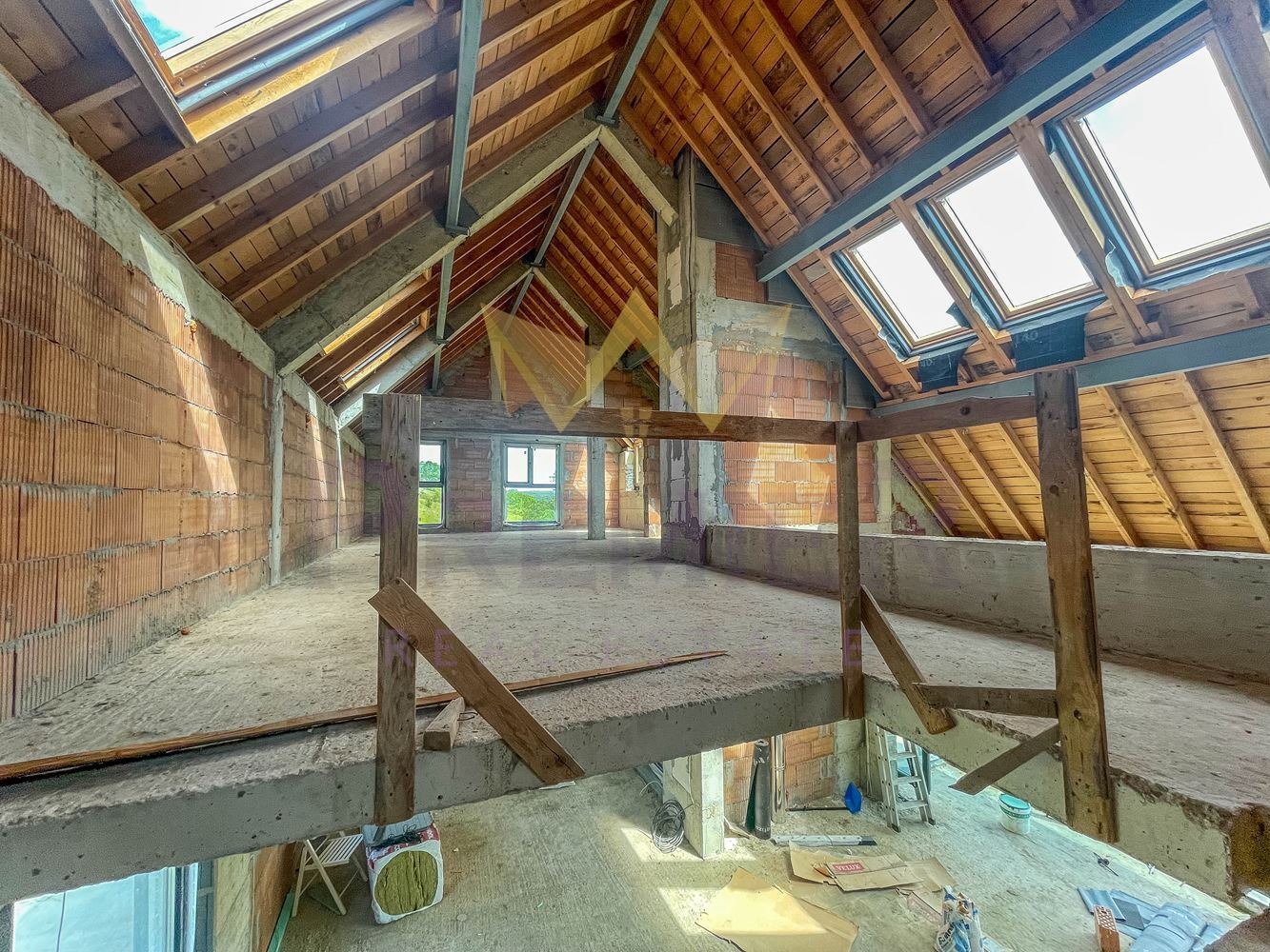 Продава КЪЩА, гр. Варна, с. Звездица, снимка 11 - Къщи - 53707193