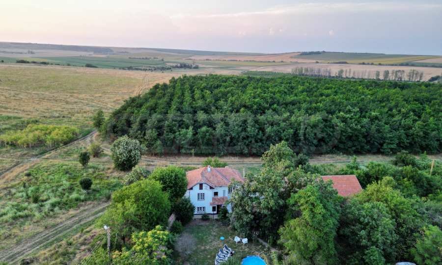 Продава КЪЩА, с. Сломер, област Велико Търново, снимка 9 - Къщи - 55155879