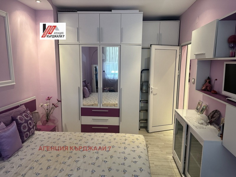 Продается  1 спальня Кърджали , Център , 54 кв.м | 73199043 - изображение [8]