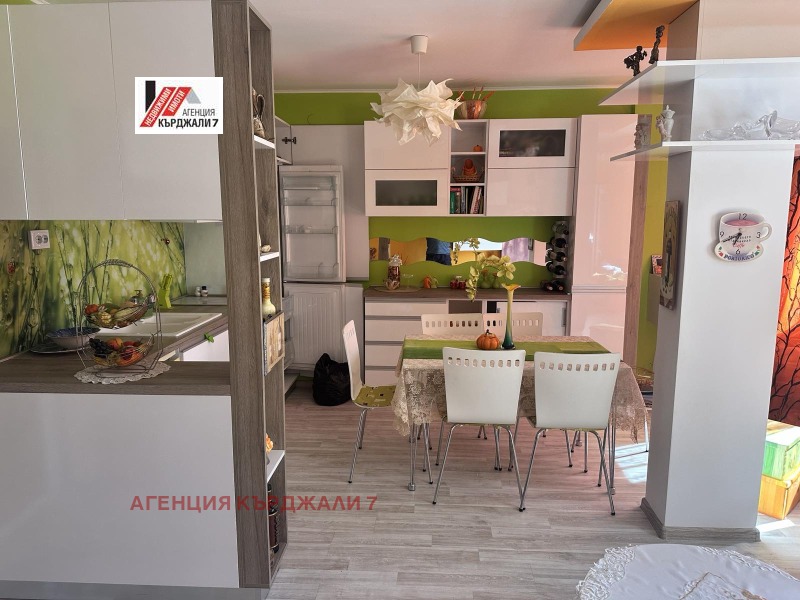 Продается  1 спальня Кърджали , Център , 54 кв.м | 73199043 - изображение [13]