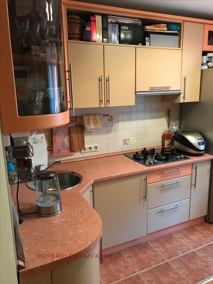 Продава 2-СТАЕН, гр. Пловдив, Кючук Париж, снимка 2 - Апартаменти - 53949050