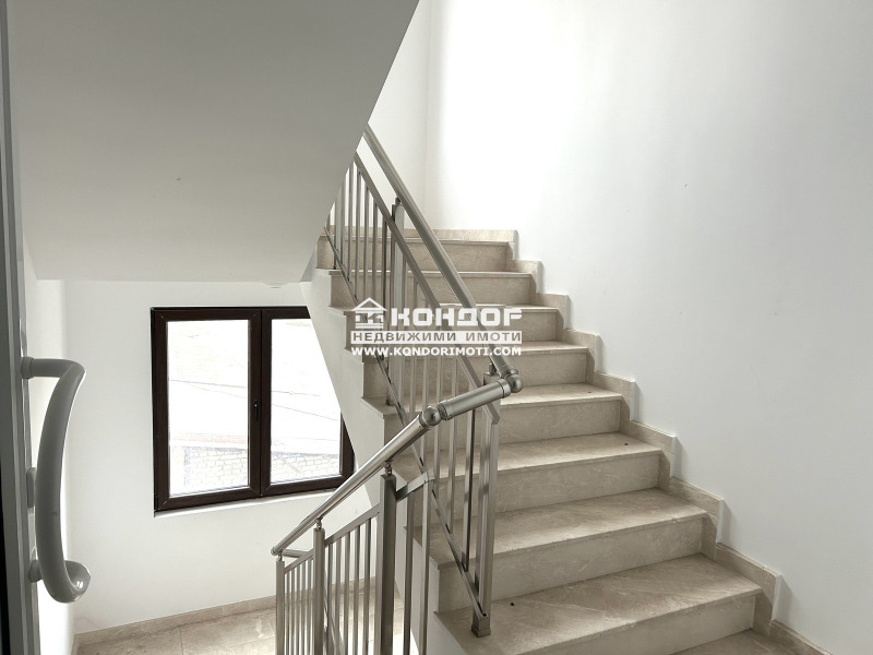 Till salu  3+ sovrum Plovdiv , Karsjijaka , 183 kvm | 67219935 - bild [2]