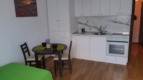 Studio Manastirski liwadi, Sofia