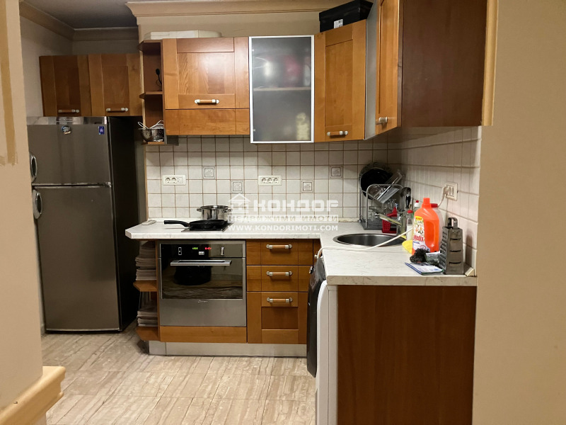 Myytävänä  Pienhuoneisto Plovdiv , Sadijski , 175 neliömetriä | 30366740