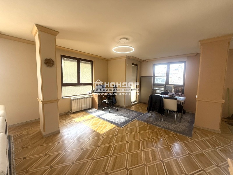 Na prodej  Mezonet Plovdiv , Sadijski , 175 m2 | 30366740