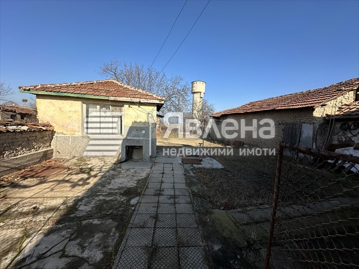 Продава КЪЩА, с. Караджово, област Пловдив, снимка 7 - Къщи - 47309276