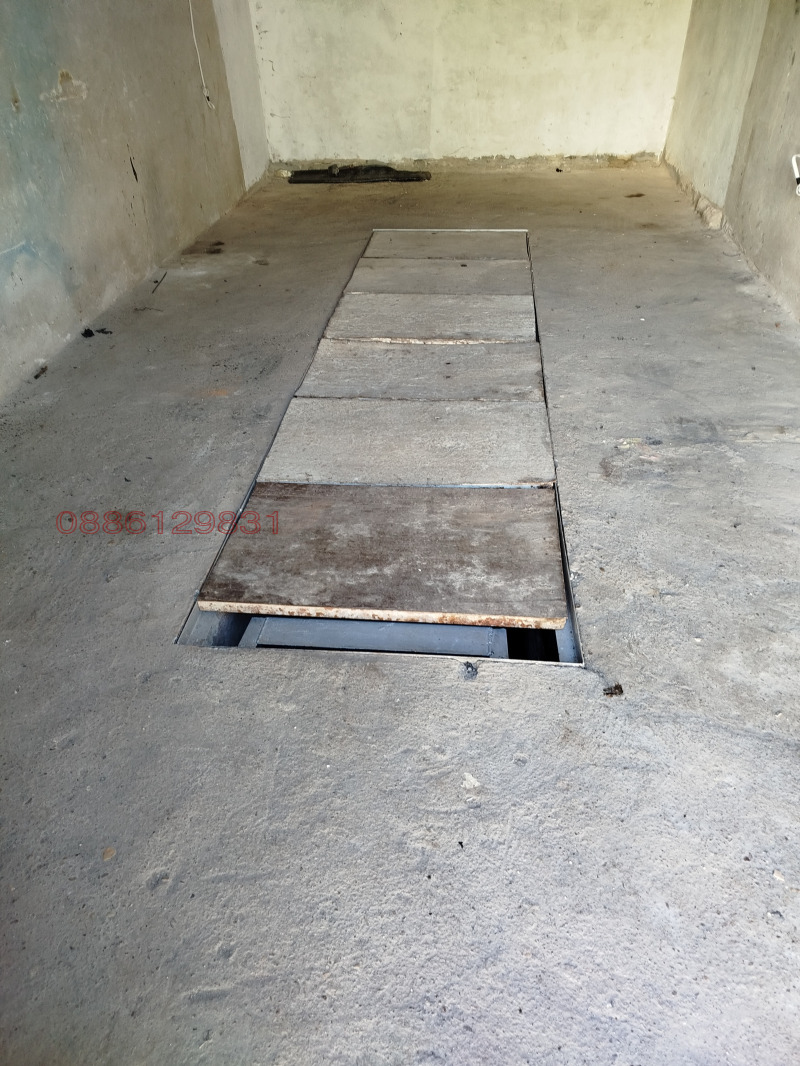 Продава ГАРАЖ, ПАРКОМЯСТО, гр. Русе, Здравец, снимка 5 - Гаражи и паркоместа - 52818776