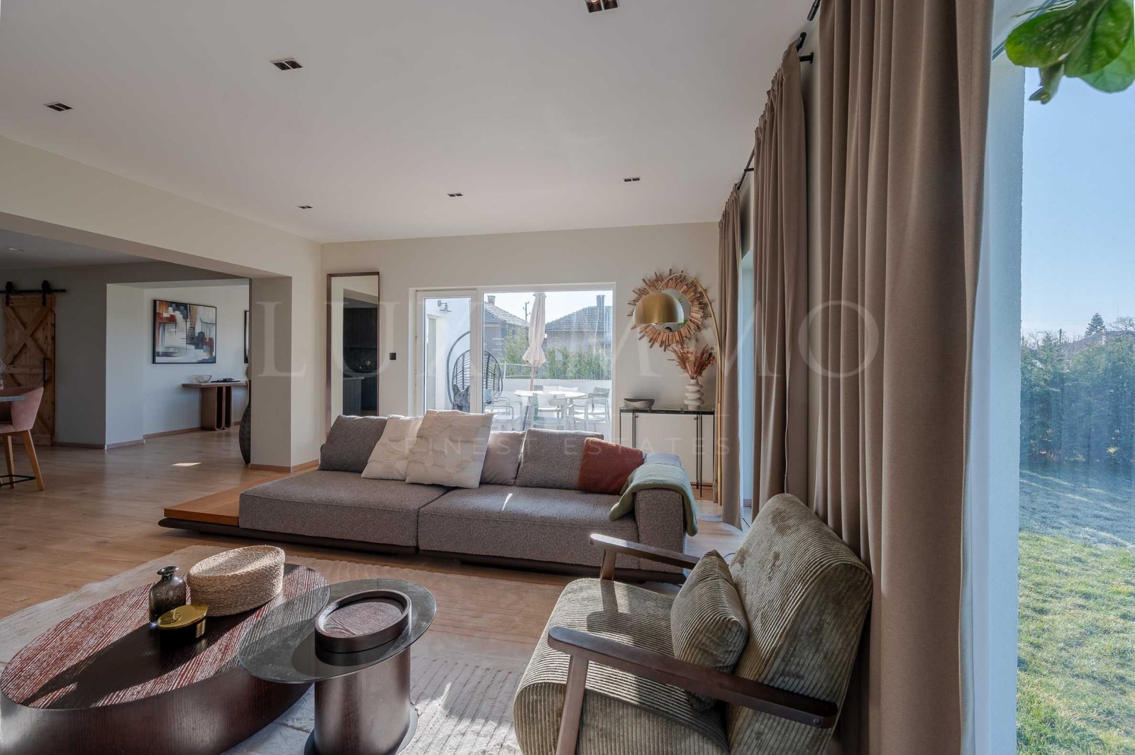 Продава КЪЩА, гр. Елин Пелин, област София област, снимка 2 - Къщи - 53942417