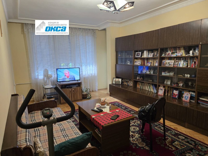 Продава 3-СТАЕН, гр. Плевен, Сторгозия