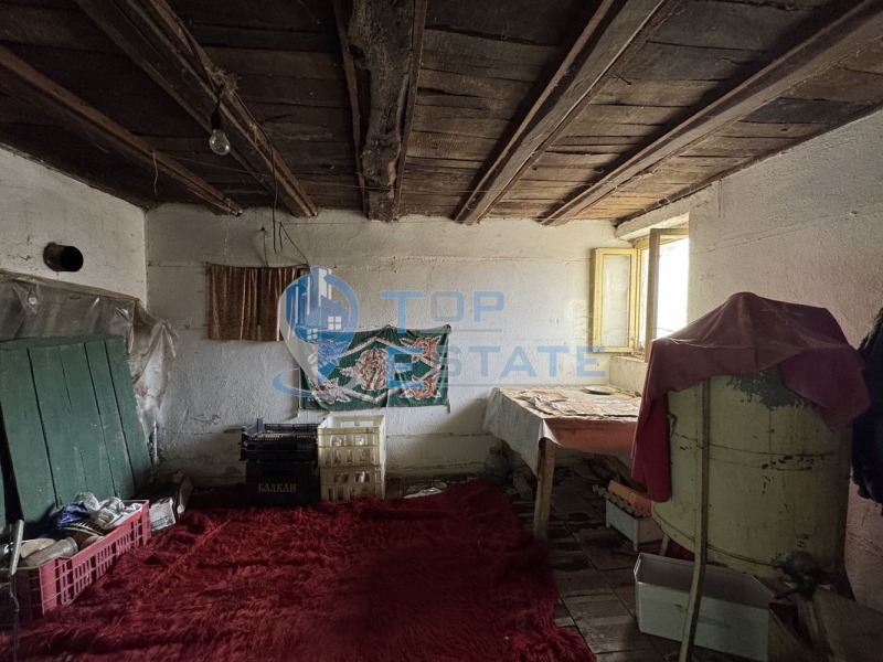 Продава КЪЩА, с. Вишовград, област Велико Търново, снимка 10 - Къщи - 48441999
