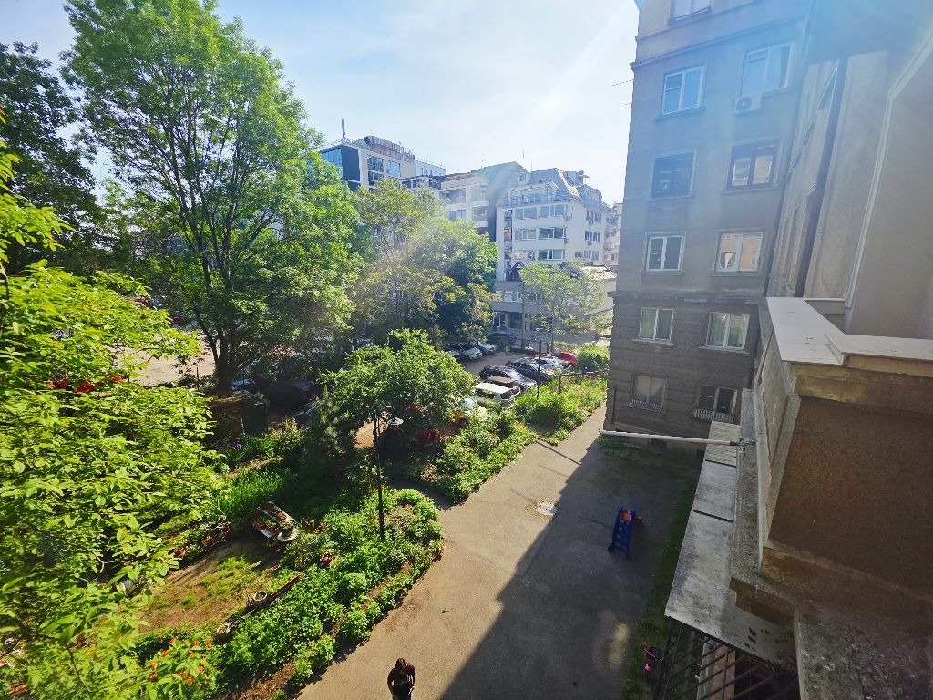 Продава 3-СТАЕН, гр. София, Център, снимка 13 - Апартаменти - 54614974