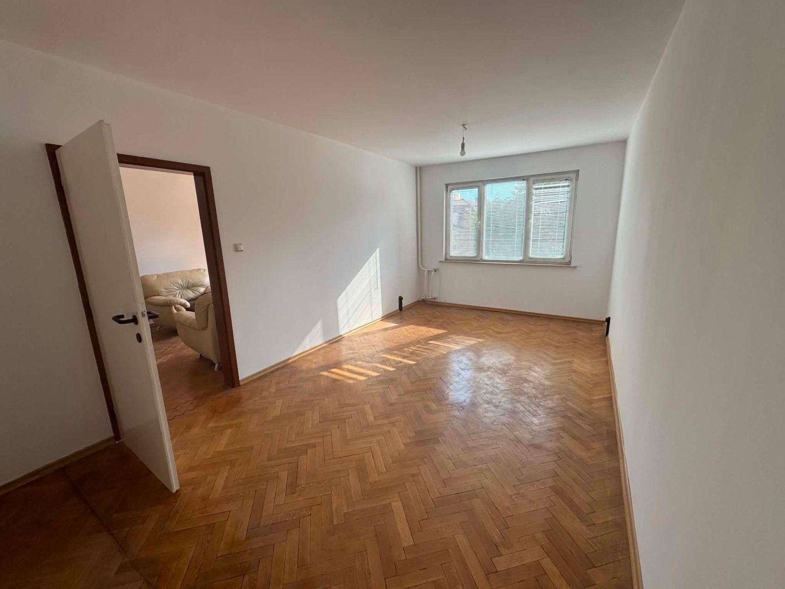 Продава 3-СТАЕН, гр. София, Стрелбище, снимка 6 - Апартаменти - 55998874