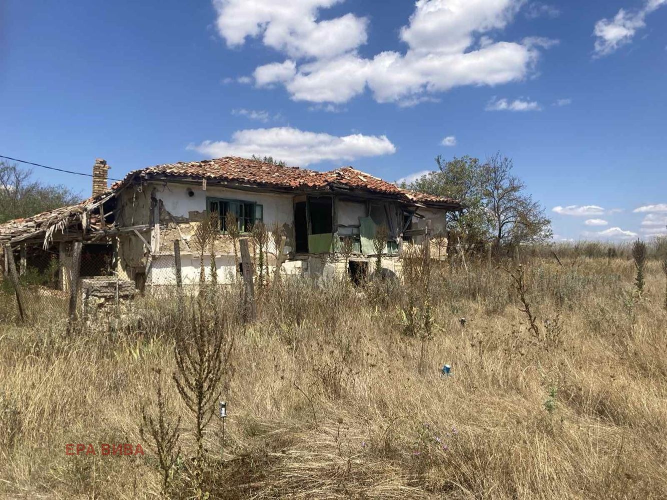 Продава ПАРЦЕЛ, с. Звънец, област Варна