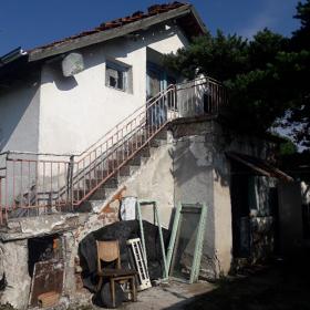 Продажба на имоти в с. Белчински бани, област София - изображение 1 