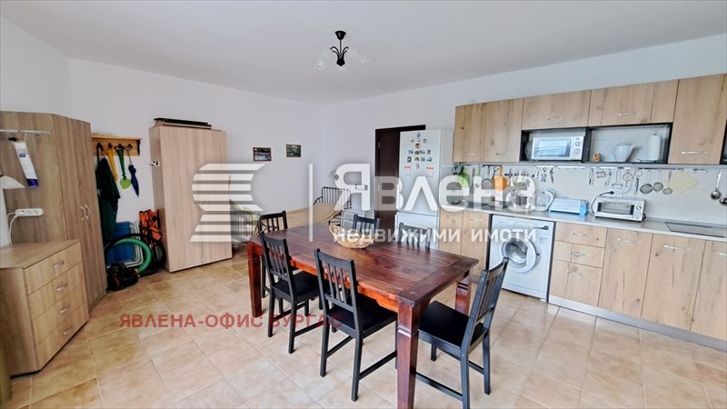 Продава 2-СТАЕН, област Бургас, с. Равда • 78000 € / 152554.74 лв. • 85978508 1