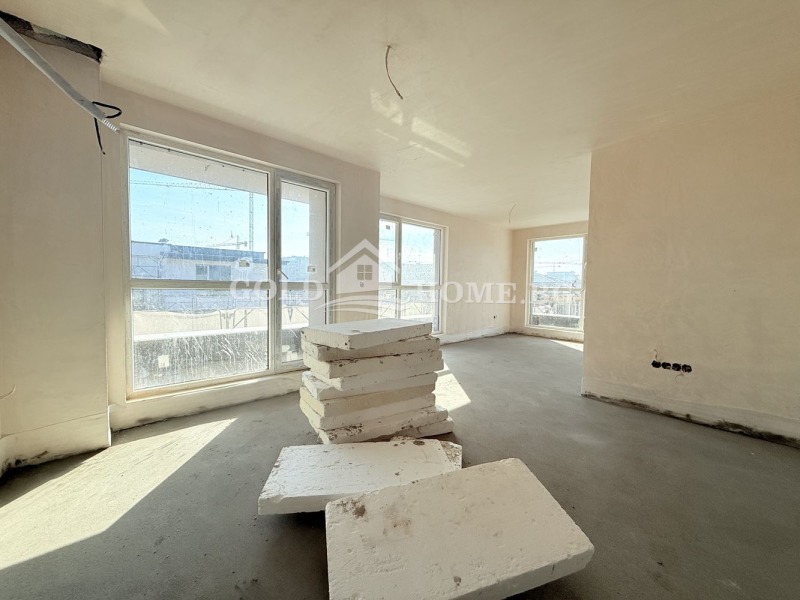 De vânzare  3 dormitoare Plovdiv , Hristo Smirnensci , 219 mp | 36387747 - imagine [3]