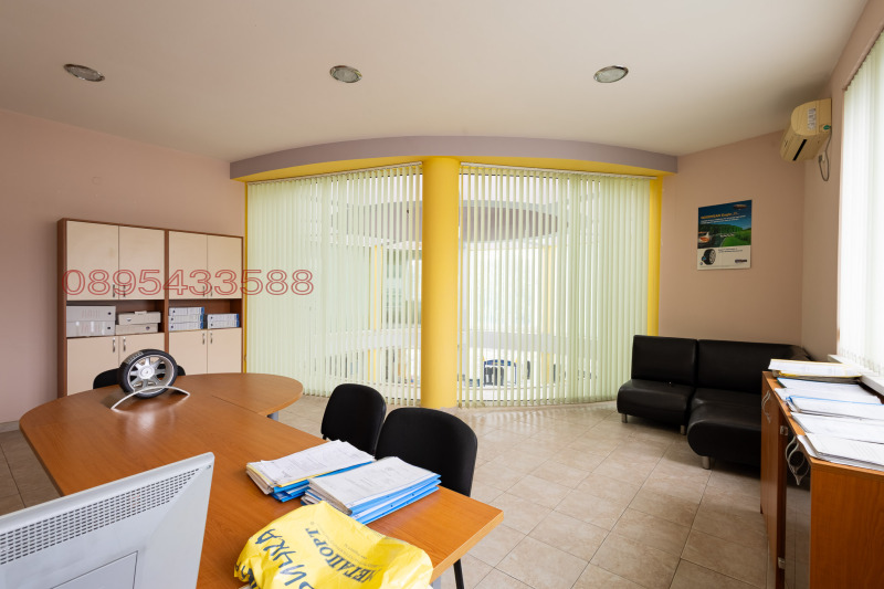 Продава БИЗНЕС ИМОТ, гр. Русе, Промишлена зона - Изток, снимка 3 - Други - 53258224