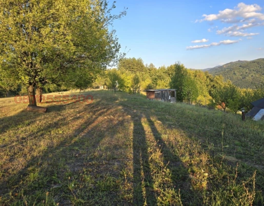 Продава ПАРЦЕЛ, гр. Троян, област Ловеч