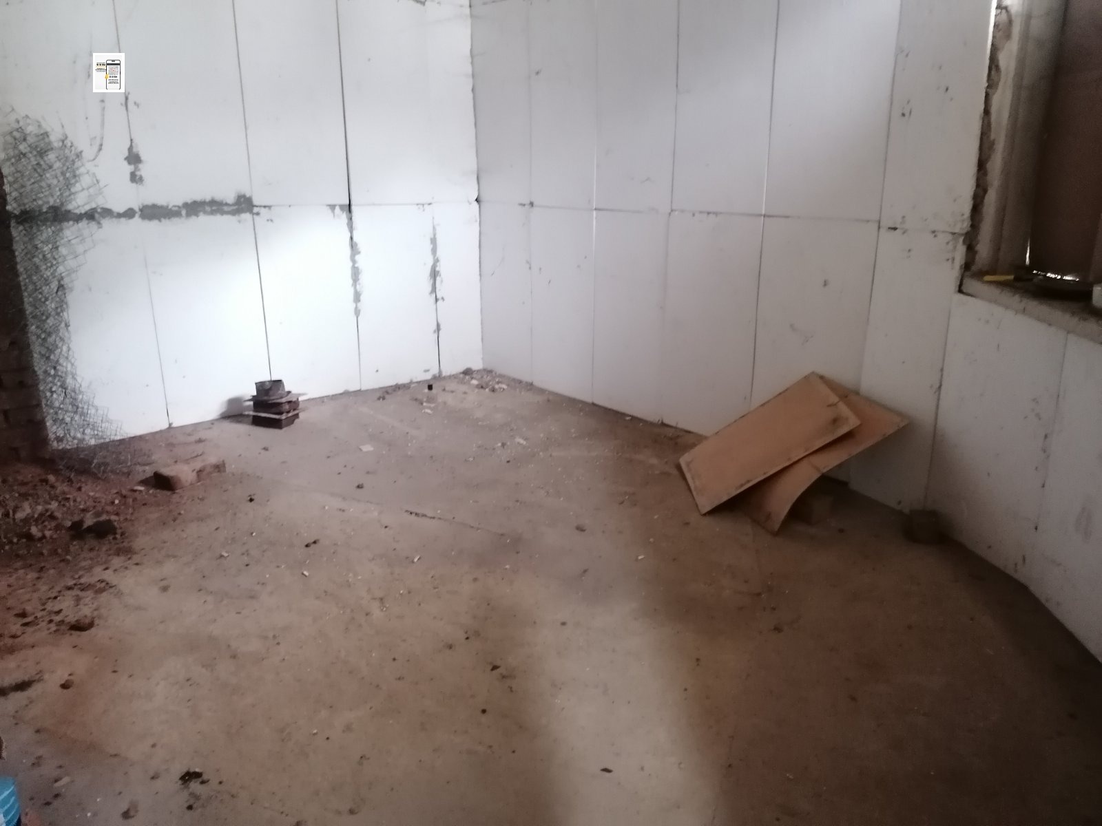 Продава КЪЩА, гр. Добрич, Автогара, снимка 2 - Къщи - 53665098