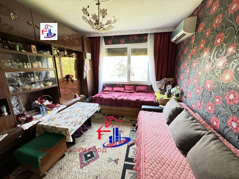 For Sale  Studio Shumen , Boyan Balgaranov 1 , 42 sq.m | 75105703