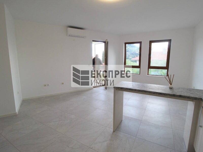 Продава 3-СТАЕН, гр. Варна, м-т Горна Трака, снимка 3 - Апартаменти - 53370854