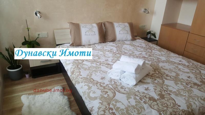 Продава 3-СТАЕН, гр. Русе, Възраждане, снимка 3 - Апартаменти - 53828572