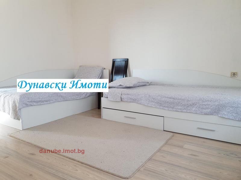 Продава 3-СТАЕН, гр. Русе, Възраждане, снимка 5 - Апартаменти - 53828572