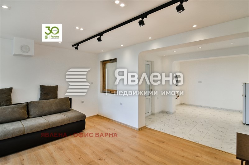 Продава КЪЩА, гр. Варна, Бриз, снимка 6 - Къщи - 49457683