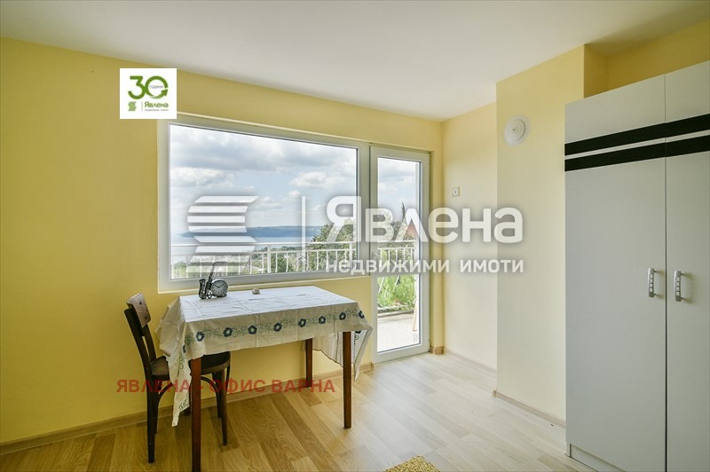 Продава КЪЩА, гр. Варна, Бриз, снимка 14 - Къщи - 49457683