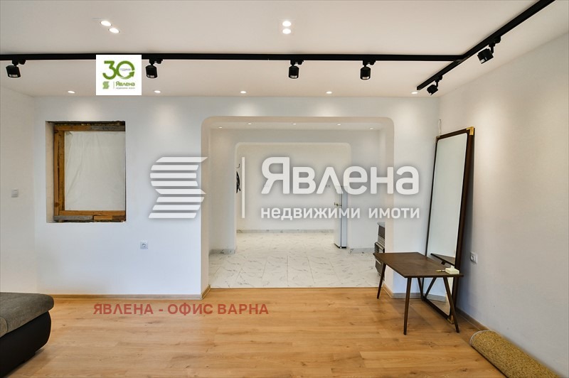 Продава КЪЩА, гр. Варна, Бриз, снимка 5 - Къщи - 49457683