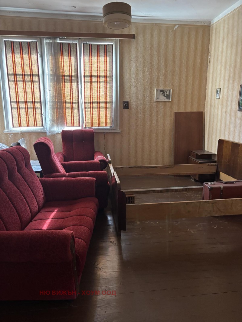 Продава КЪЩА, с. Стенско, област Кюстендил, снимка 8 - Къщи - 52231944