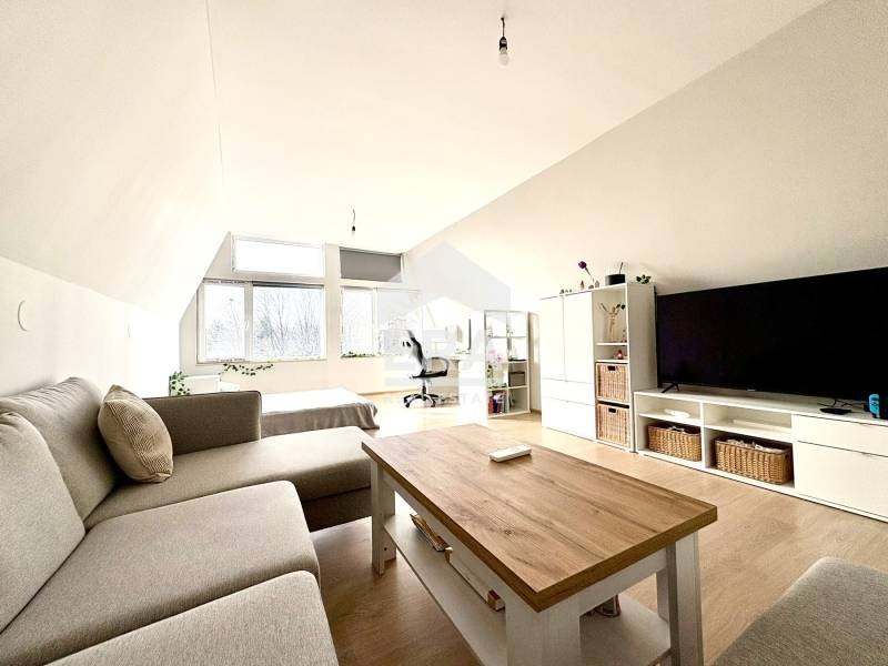 Продава КЪЩА, с. Расник, област Перник, снимка 10 - Къщи - 52610716