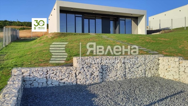Продава КЪЩА, с. Църква, област Добрич, снимка 10 - Къщи - 55182007