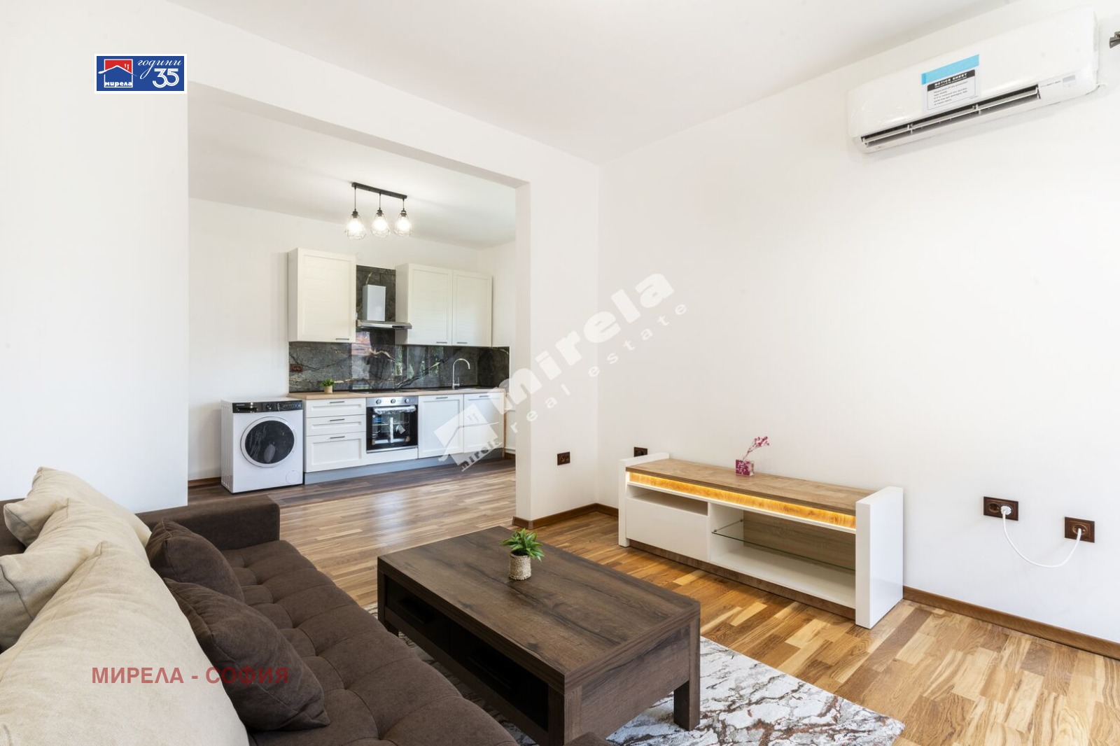 Продава 3-СТАЕН, гр. София, Център, снимка 4 - Апартаменти - 54212470