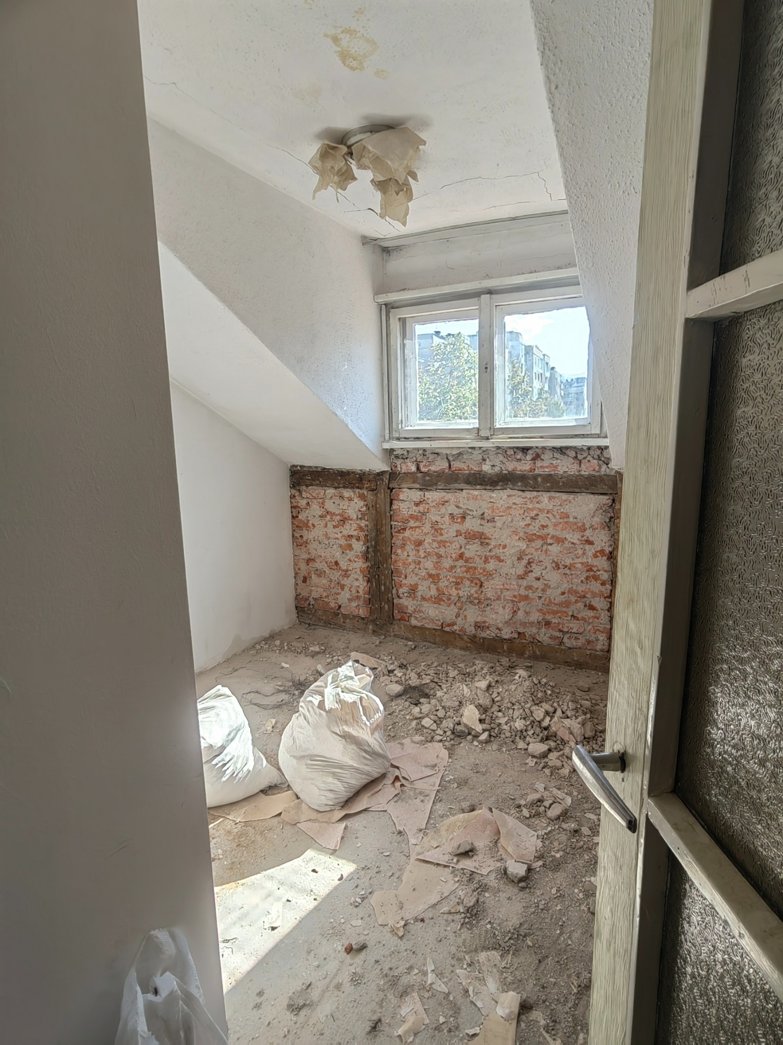 Продава АТЕЛИЕ, ТАВАН, гр. София, Гео Милев, снимка 8 - Апартаменти - 56318009
