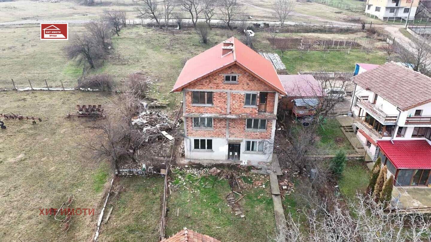 Продава КЪЩА, с. Костелево, област Враца, снимка 3 - Къщи - 54136405