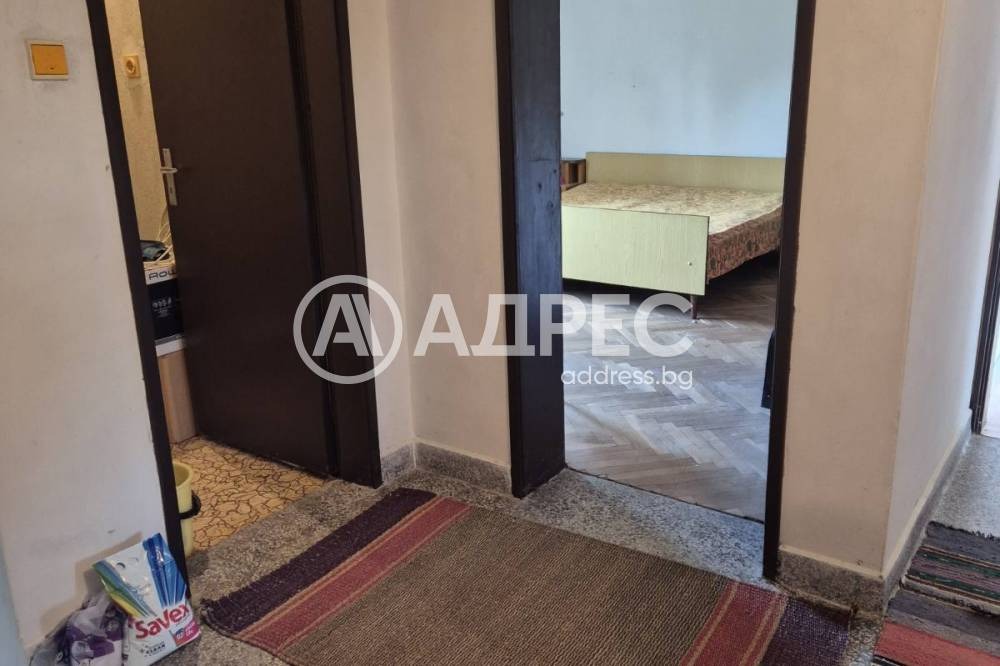 Продава КЪЩА, с. Гурмазово, област София област, снимка 15 - Къщи - 55024124