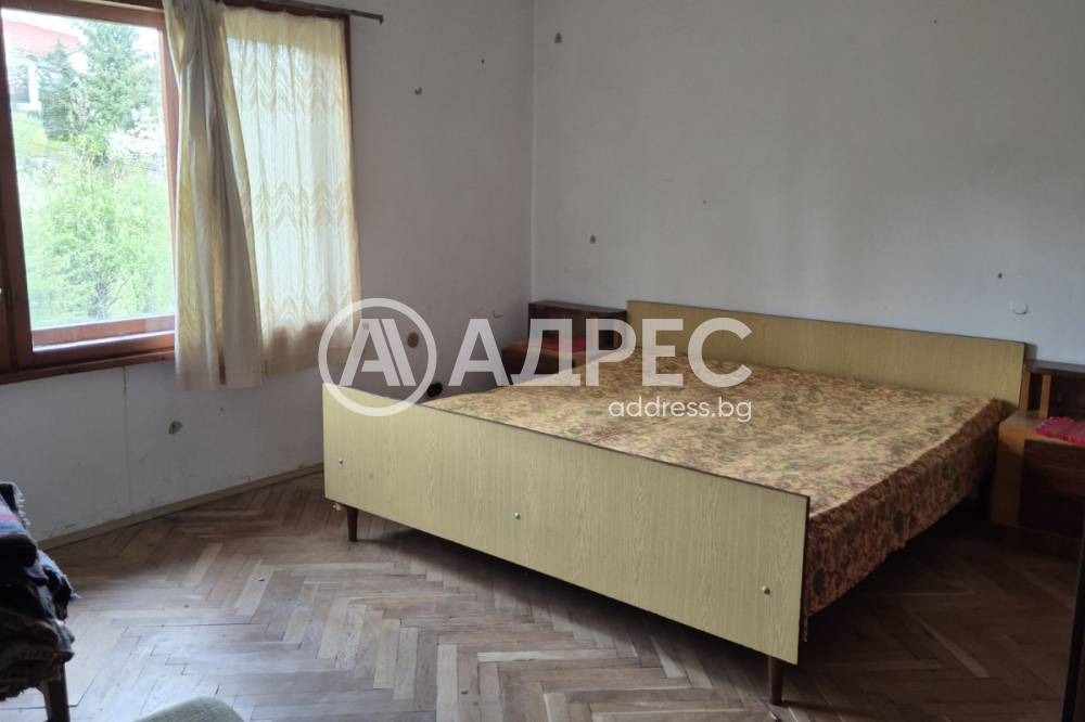 Продава КЪЩА, с. Гурмазово, област София област, снимка 13 - Къщи - 55024124